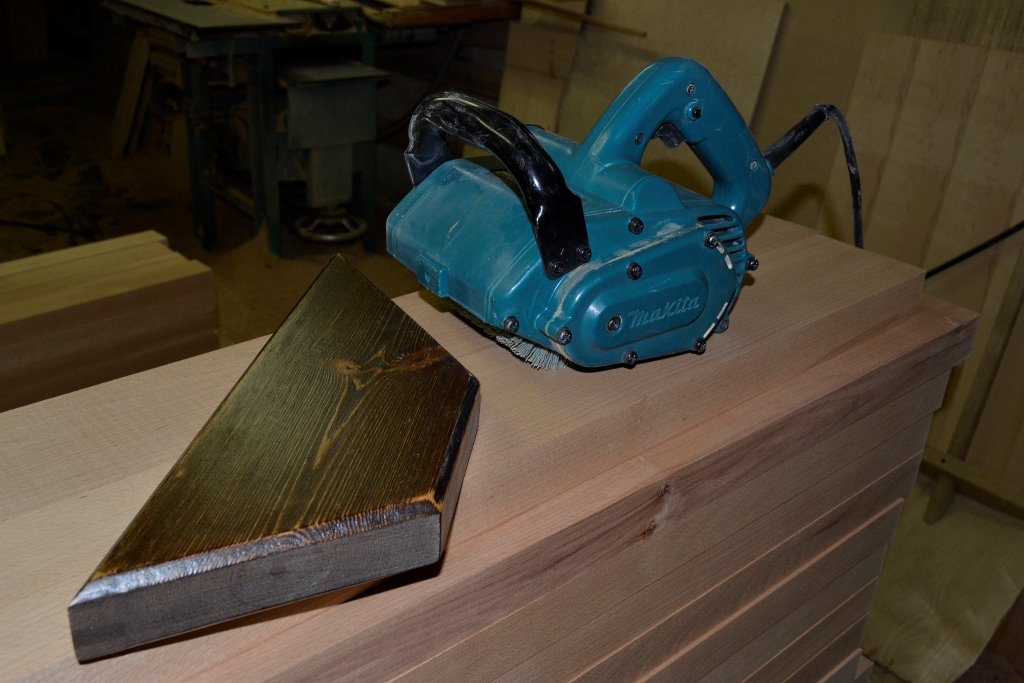 браширование древесины инструмент