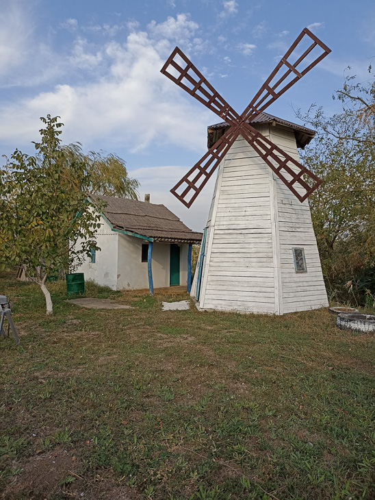 КАЗАЧИЙ ОСТРОВ, БРЮХОВЕЦКАЯ