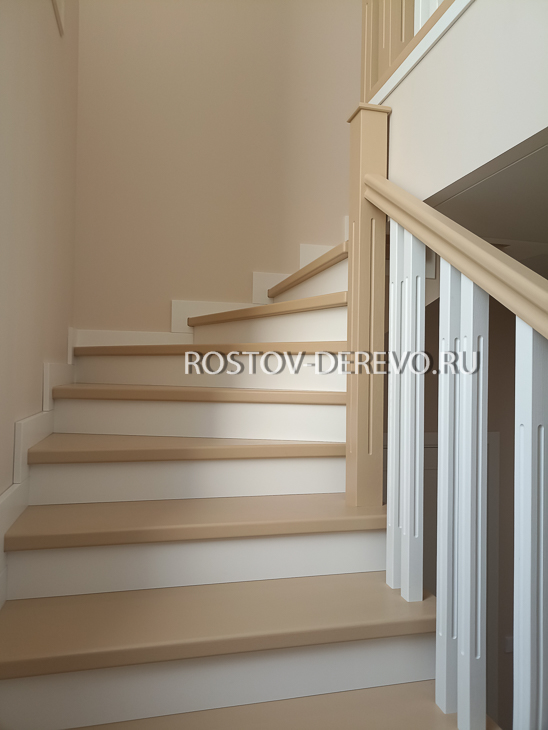 ЛЕСТНИЦА И ЯСЕНЯ ПОСЕЛОК ОРЕХОВАЯ РОЩА РОСТОВ НА ДОНУ